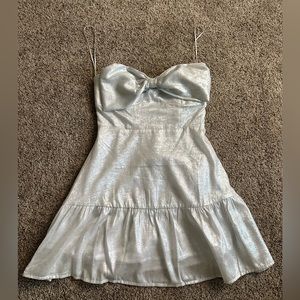 Strapless silver dress, size small, perfect condition